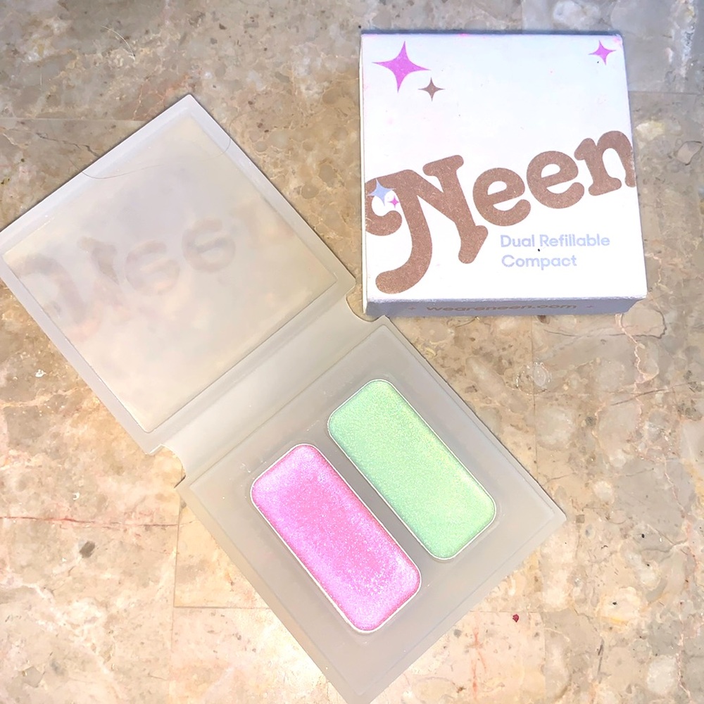 Neen Dual Refillable compact